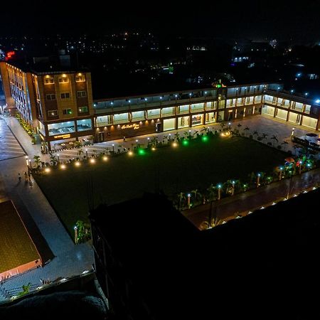 The Bodhi Palace Resort Exterior foto
